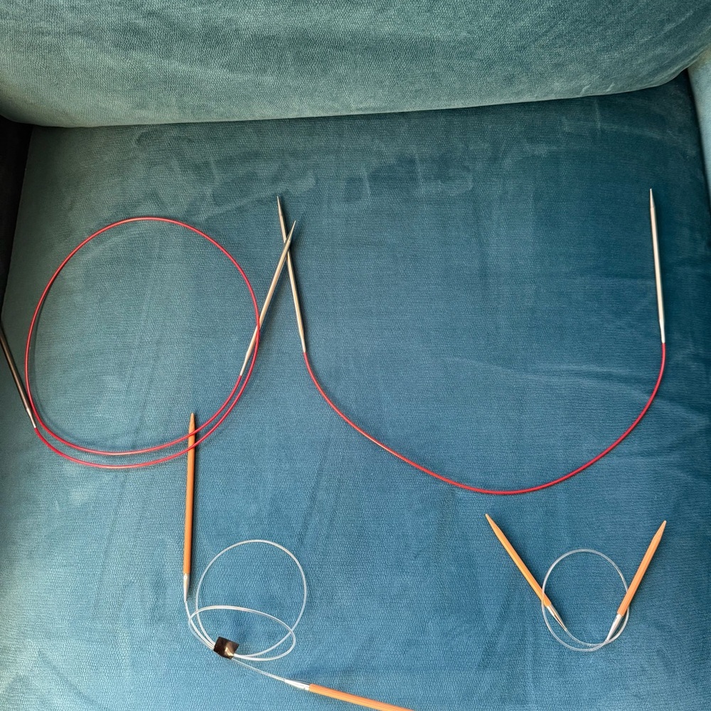 Lot of Chiaogoo 4.5 knitting needles